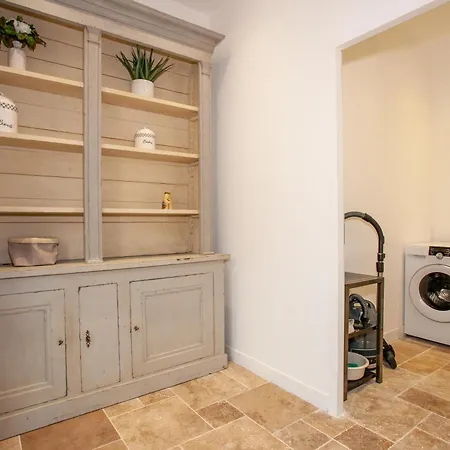 Les Tropeziennes De Libourne