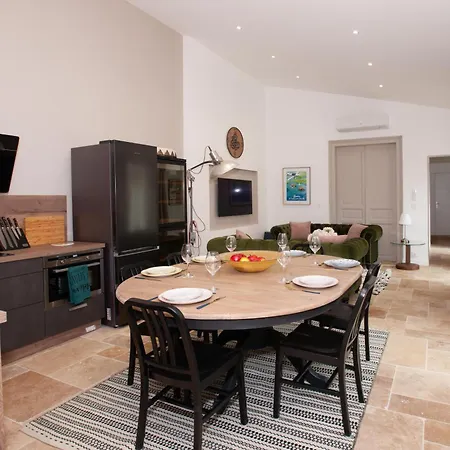 Appartement Les Tropeziennes De *