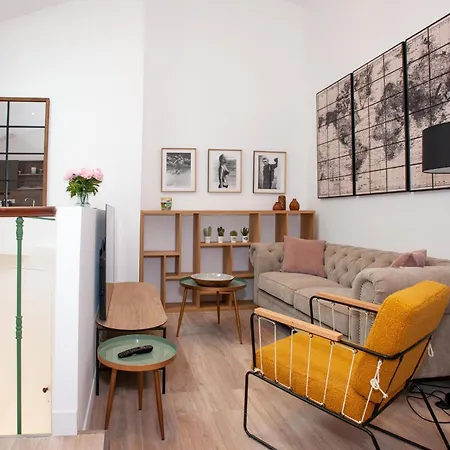 Les Tropeziennes De *