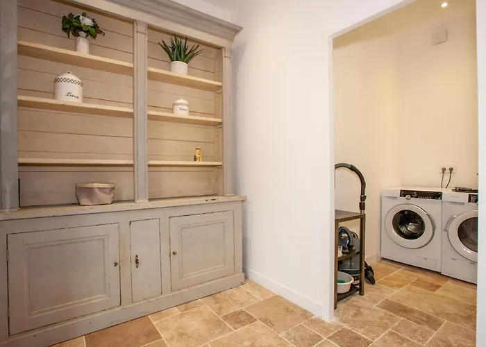 Les Tropeziennes De Libourne