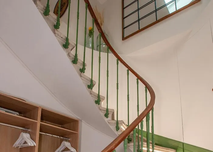 Les Tropeziennes De Libourne